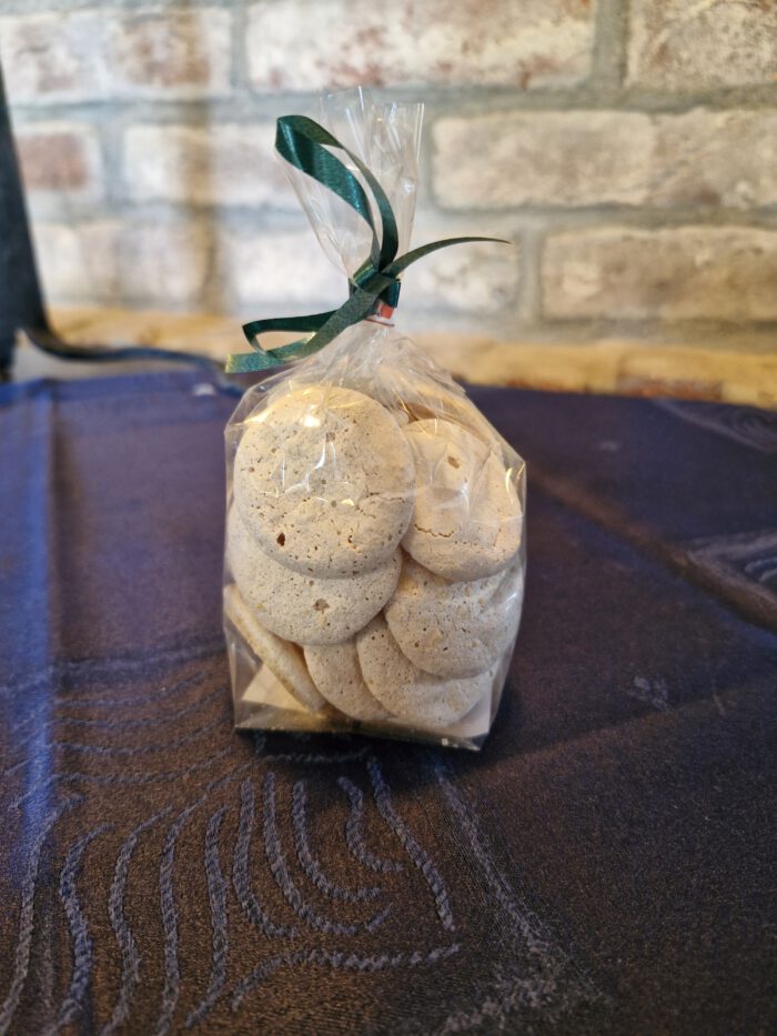 Mohnschmätzel - zartes Eiweißgebäck mit Oberlausitzer Backmohn hergestellt